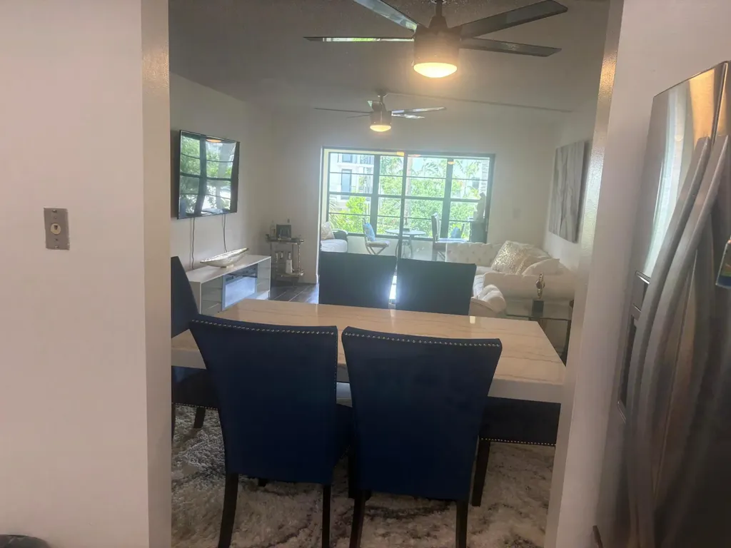 9355 SW 8th Street Boca Raton FL 33428