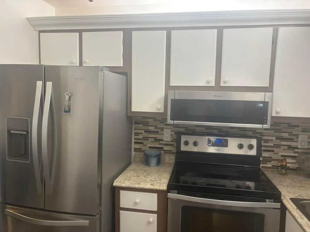 9355 SW 8th Street Boca Raton FL 33428