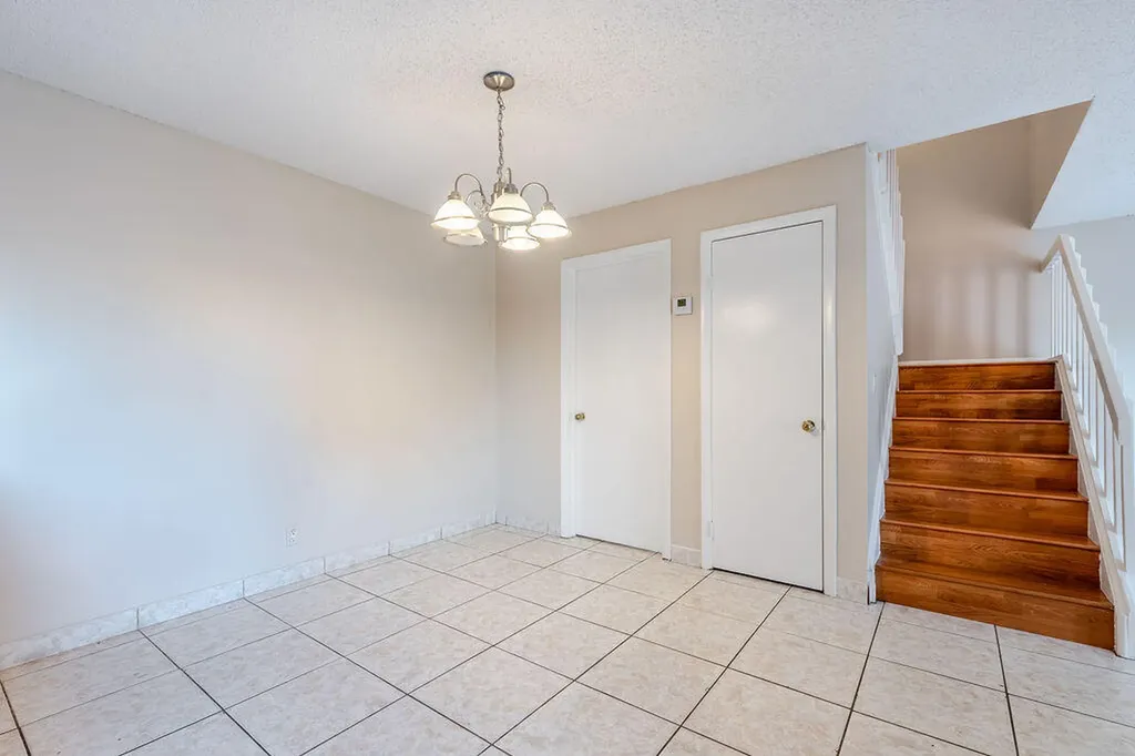 941 Springdale Circle Palm Springs FL 33461