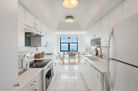 5480 N Ocean Drive Singer Island FL 33404