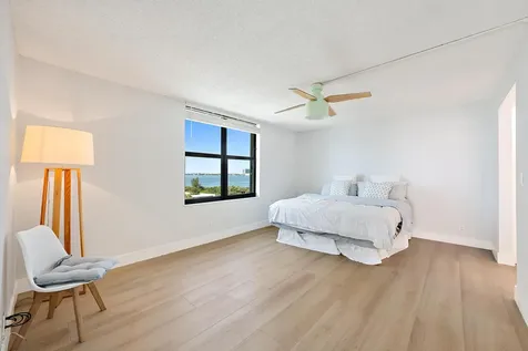 5480 N Ocean Drive Singer Island FL 33404