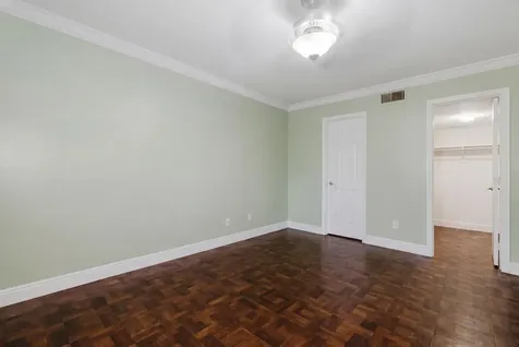 109 Lake Emerald Drive Oakland Park FL 33309