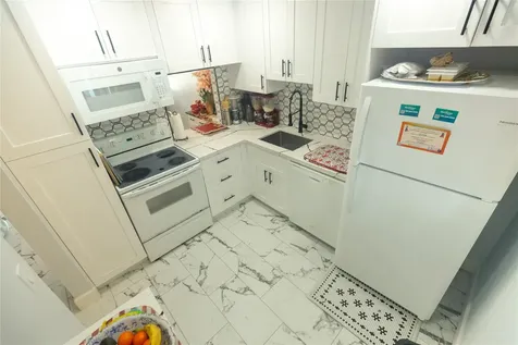 3140 Holiday Springs Boulevard Margate FL 33063