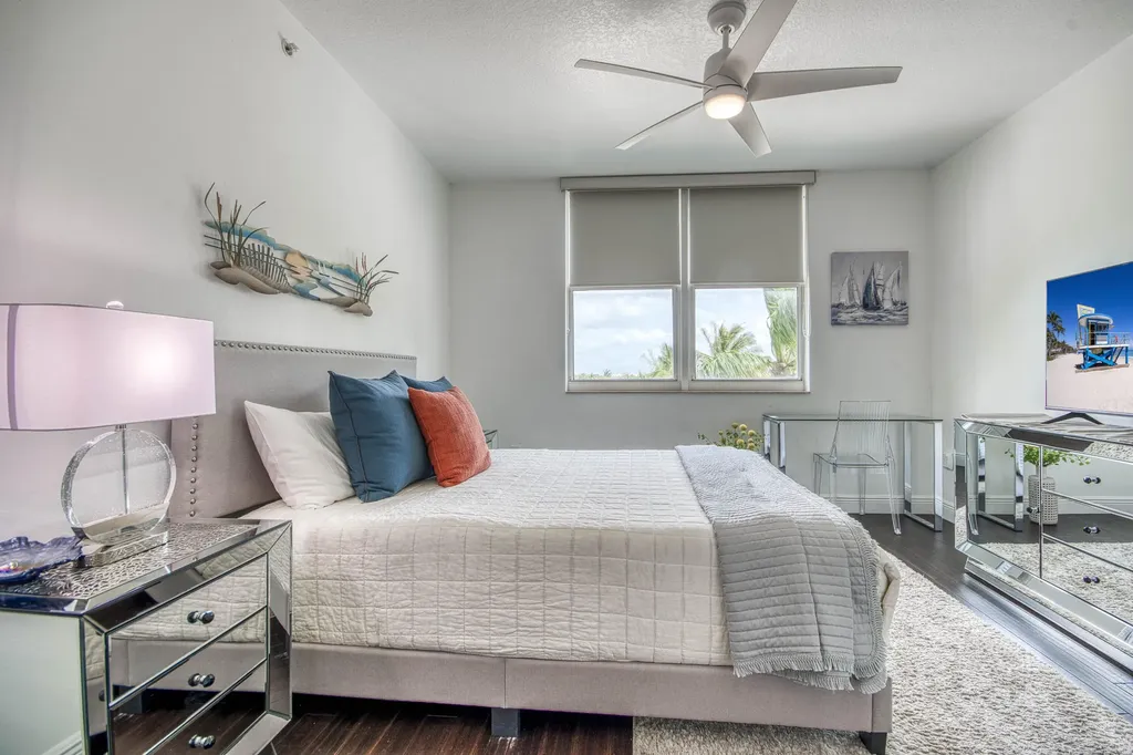 100 NE 6th Street Boynton Beach FL 33435
