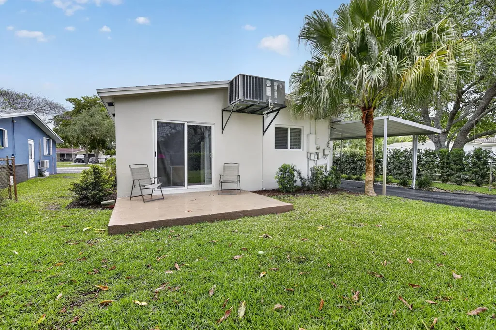 4219 W Park Road Hollywood FL 33021