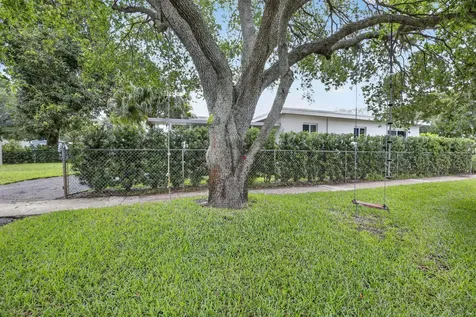 4219 W Park Road Hollywood FL 33021