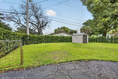 4219 W Park Road Hollywood FL 33021