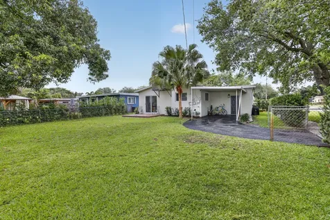 4219 W Park Road Hollywood FL 33021