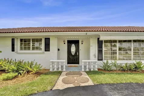 4200 Buchanan Street Hollywood FL 33021
