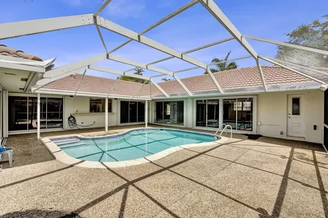 4200 Buchanan Street Hollywood FL 33021
