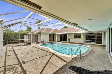 4200 Buchanan Street Hollywood FL 33021