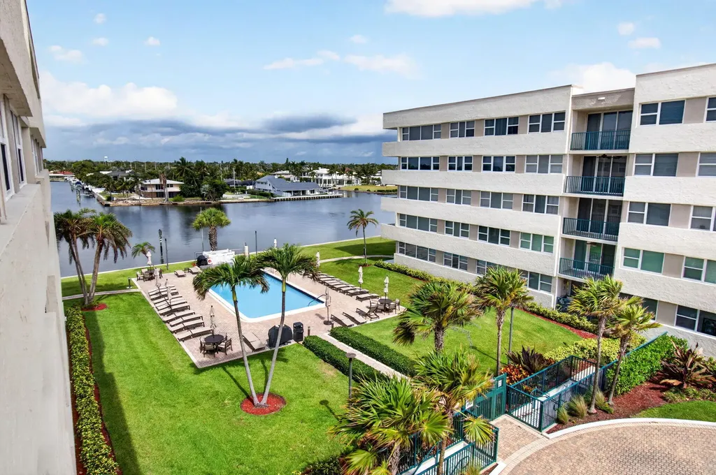 1236 Hillsboro Mile Hillsboro Beach FL 33062