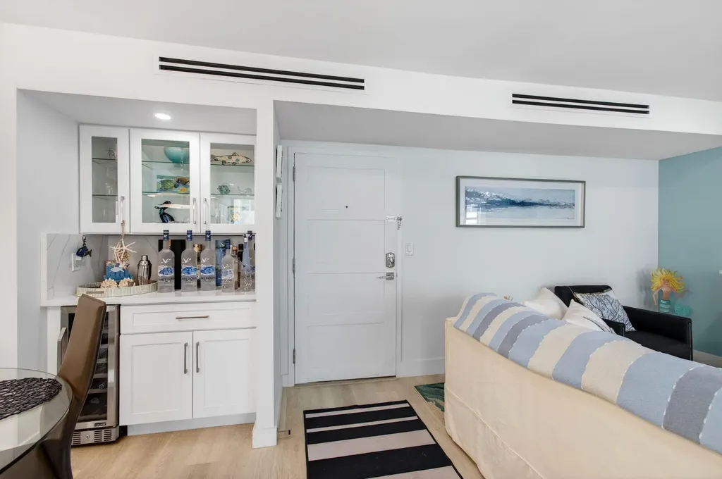 1236 Hillsboro Mile Hillsboro Beach FL 33062