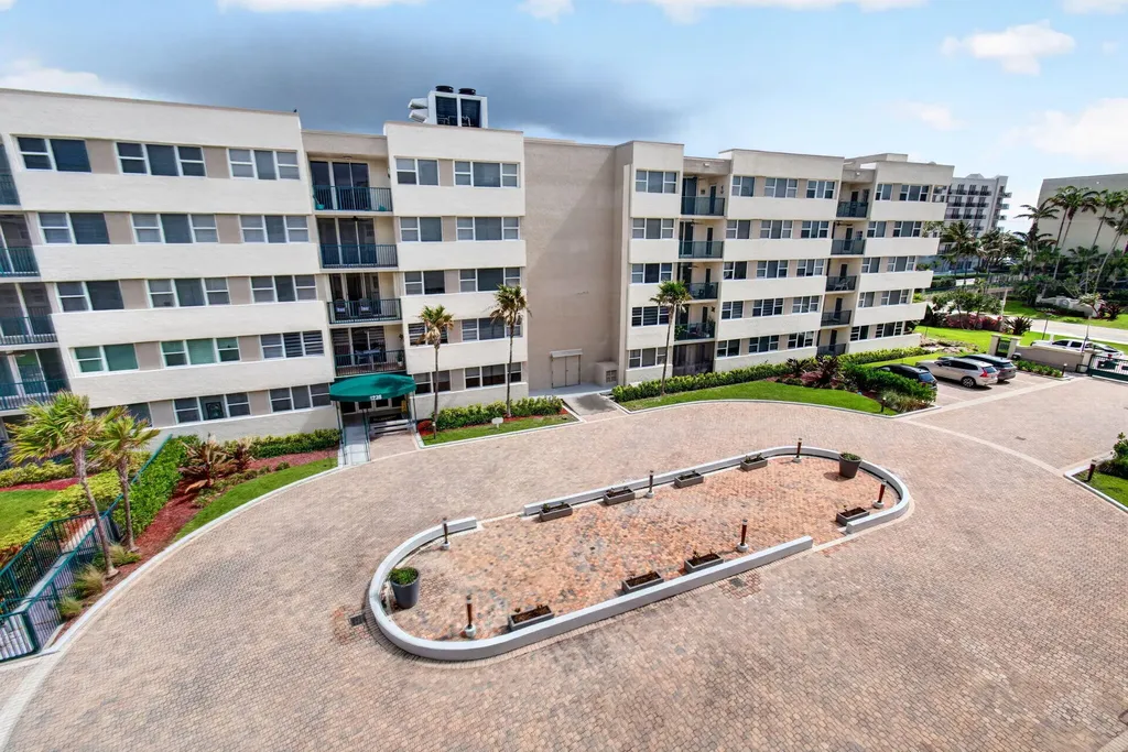 1236 Hillsboro Mile Hillsboro Beach FL 33062