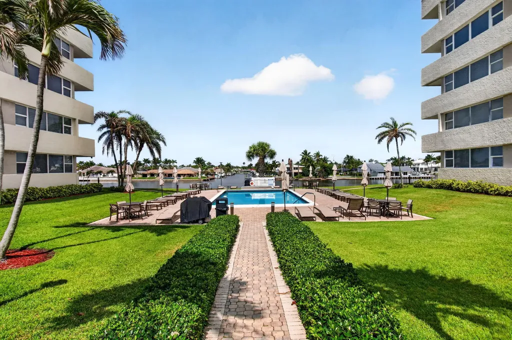 1236 Hillsboro Mile Hillsboro Beach FL 33062