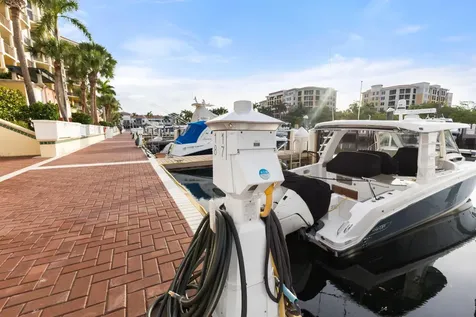 348 S Us Hwy 1, 17 Jupiter FL 33477