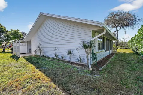 13196 SE Point O Woods Court Hobe Sound FL 33455