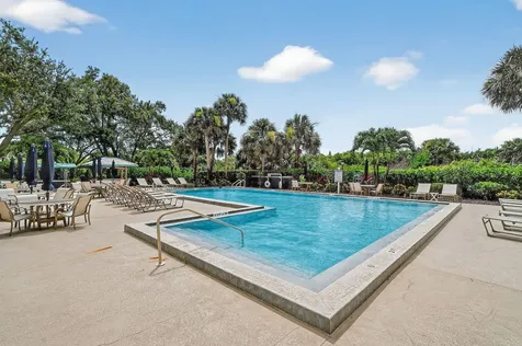 13196 SE Point O Woods Court Hobe Sound FL 33455