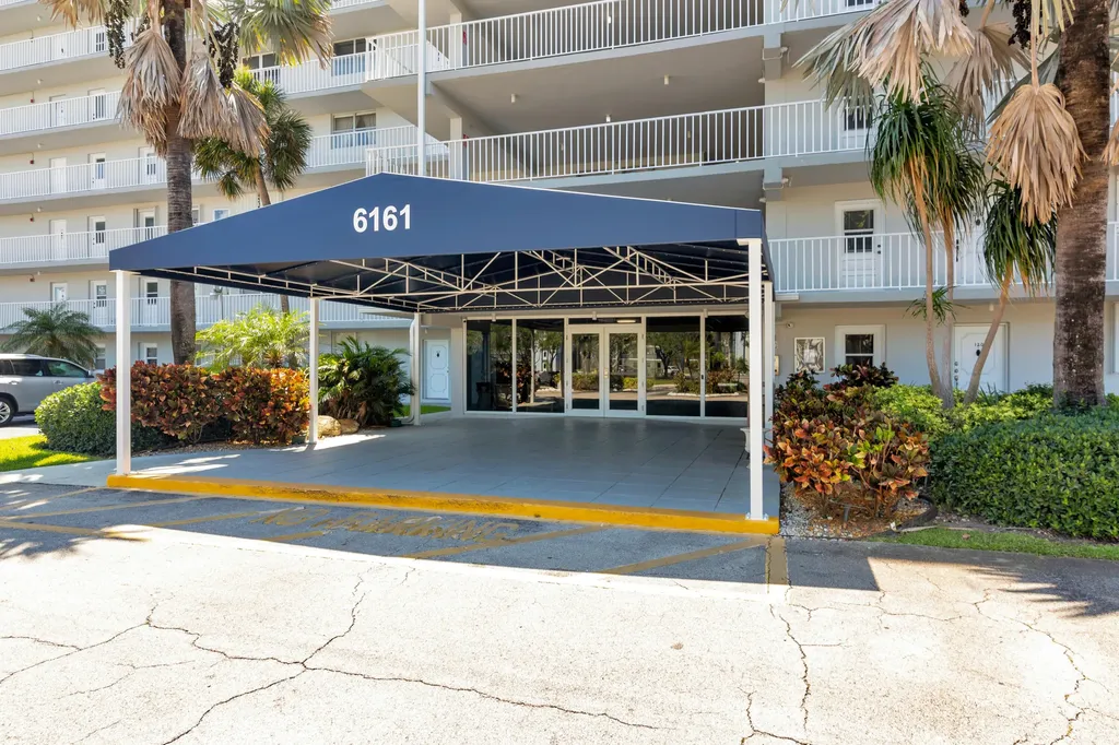 6161 NW 2nd Avenue Boca Raton FL 33487
