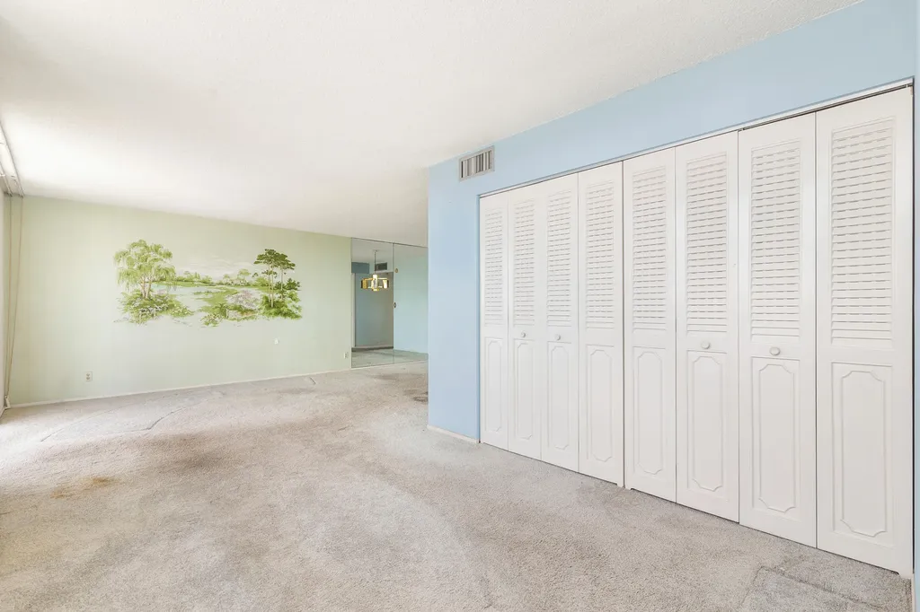 6161 NW 2nd Avenue Boca Raton FL 33487