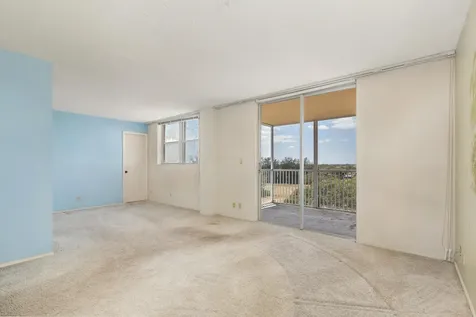 6161 NW 2nd Avenue Boca Raton FL 33487