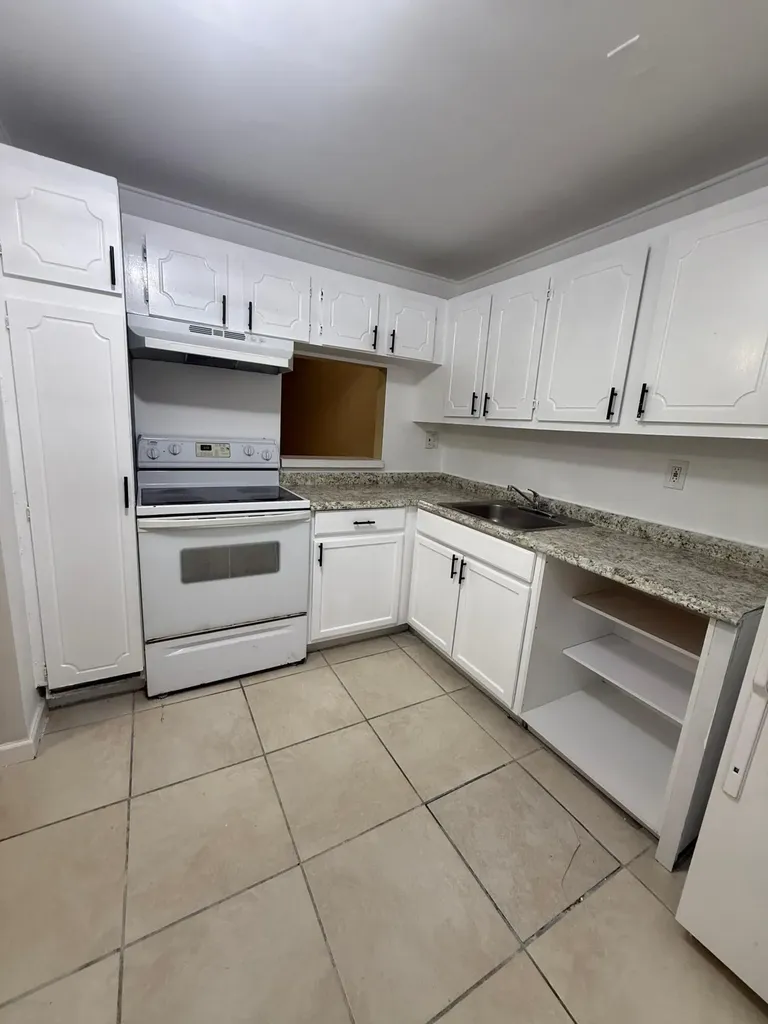 4334 NW 9th Avenue Deerfield Beach FL 33064
