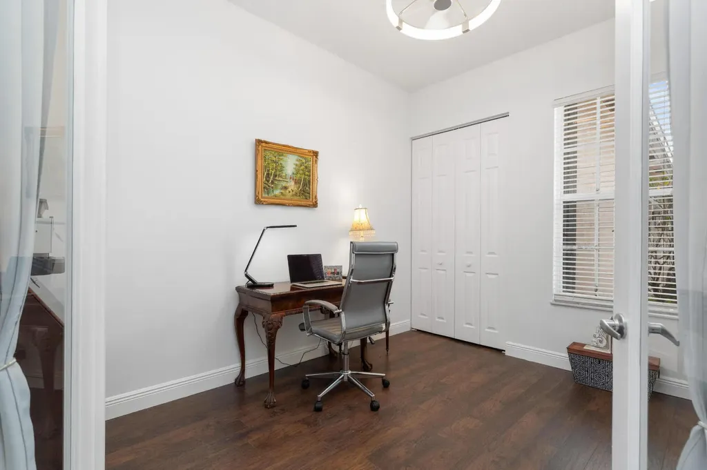 6246 NW 125th Avenue Coral Springs FL 33076