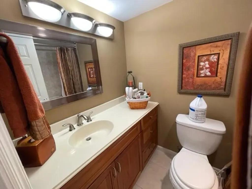 22 Colonial Club Drive Boynton Beach FL 33435