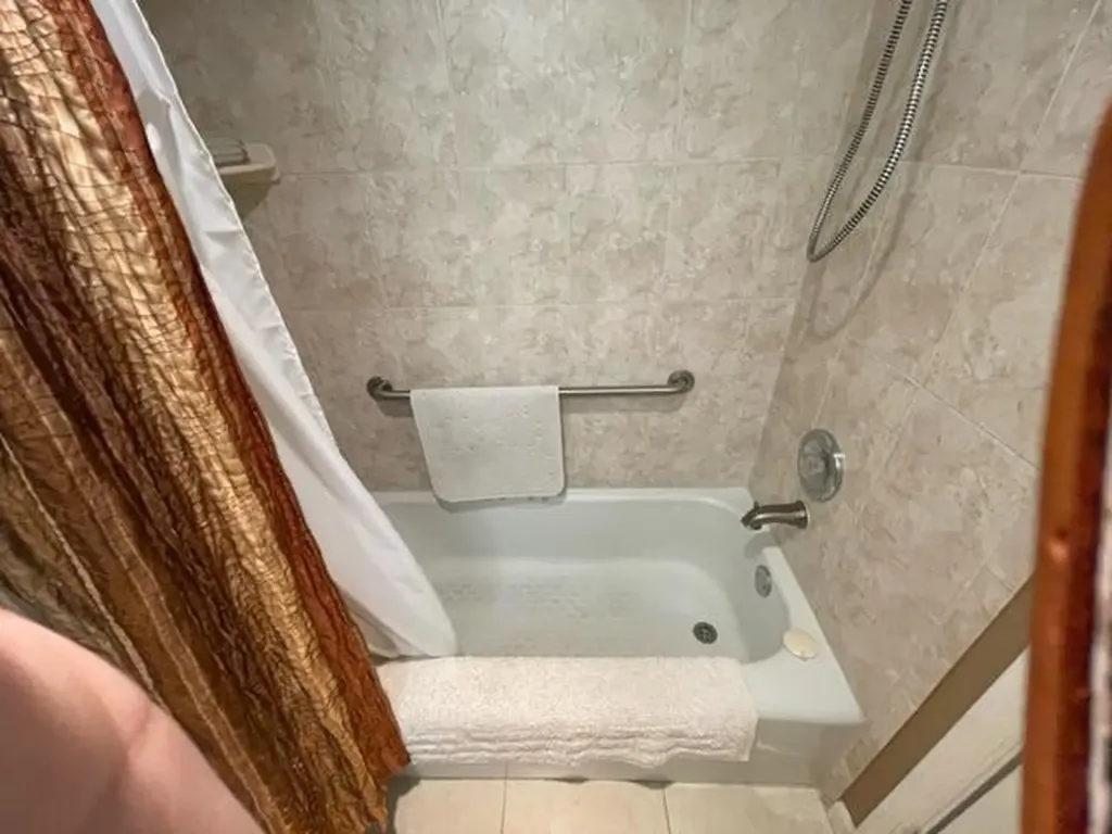 22 Colonial Club Drive Boynton Beach FL 33435
