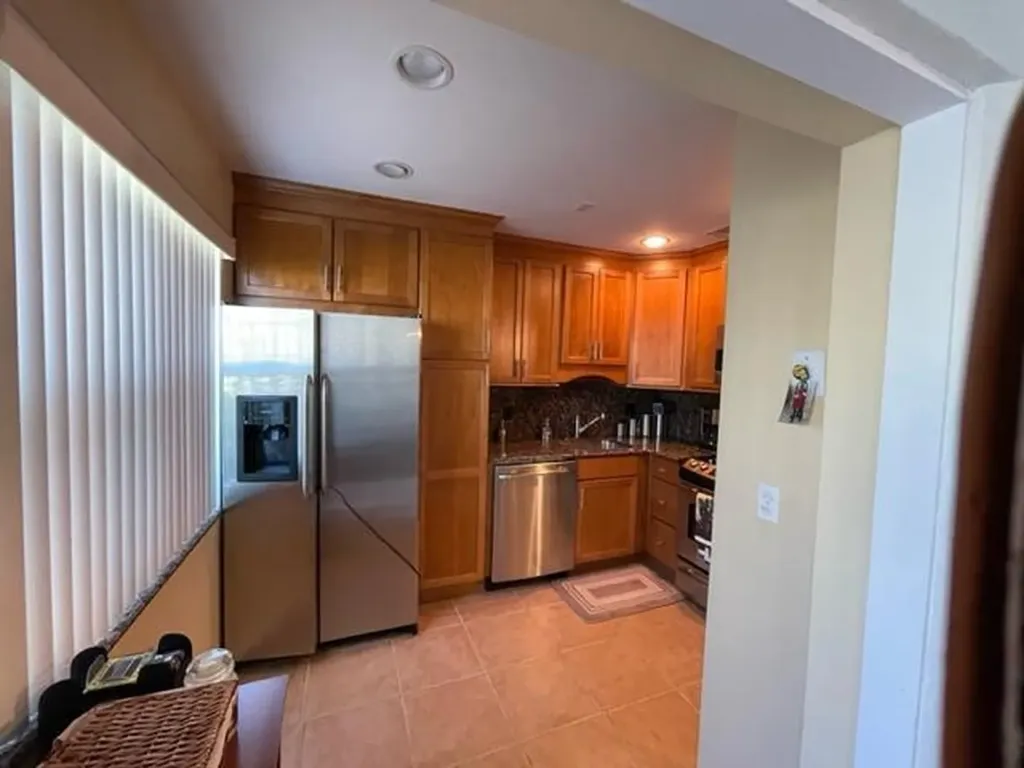 22 Colonial Club Drive Boynton Beach FL 33435