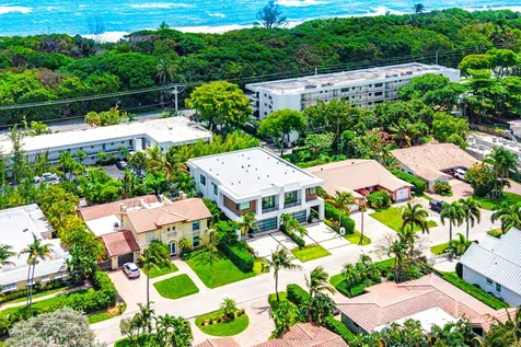 320 NE Wavecrest Way Boca Raton FL 33432