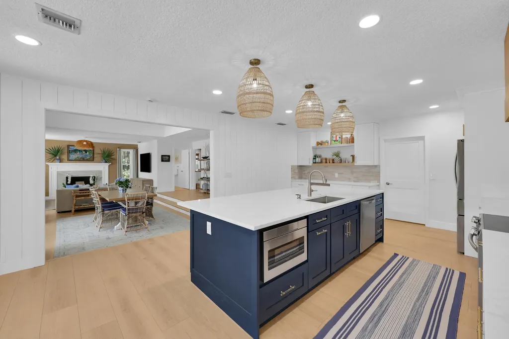 14138 Leeward Way Palm Beach Gardens FL 33410
