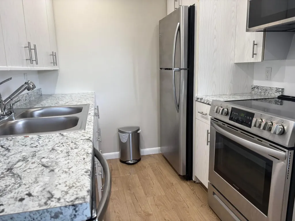 3082 Cornwall E Boca Raton FL 33434