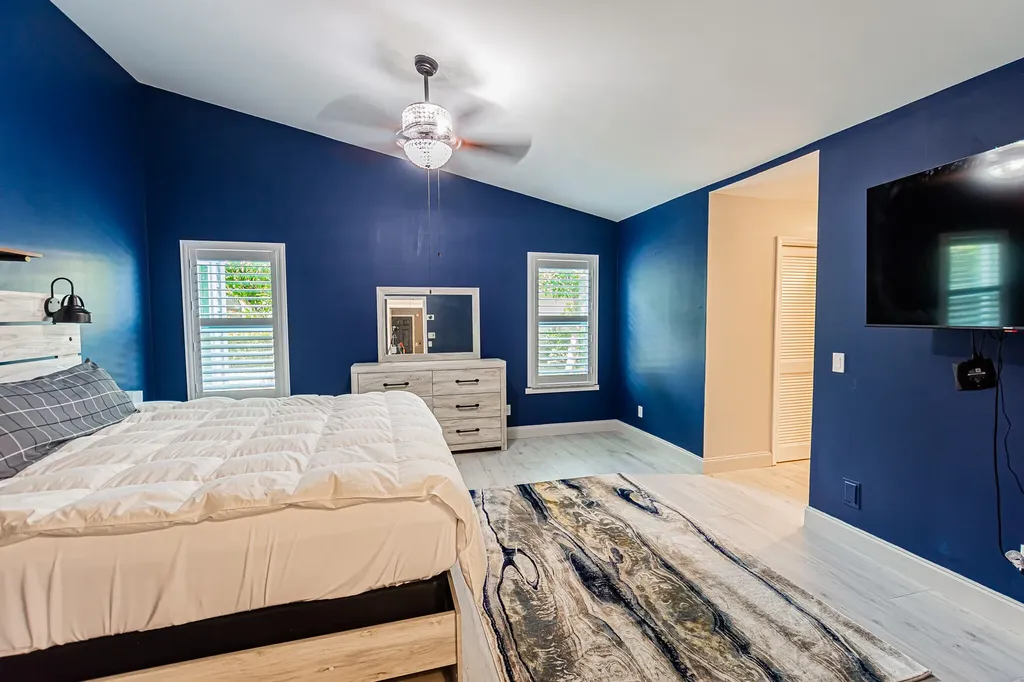 1282 SW Bent Pine Cove Port St Lucie FL 34986