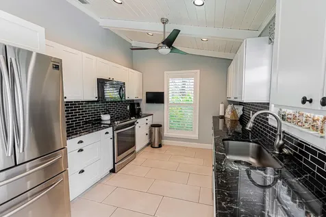 1282 SW Bent Pine Cove Port St Lucie FL 34986