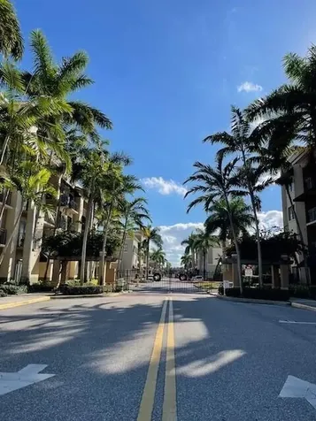 4907 Midtown Lane Palm Beach Gardens FL 33418