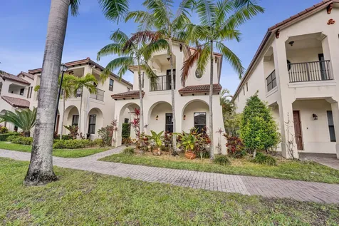 3946 NW 84th Way Cooper City FL 33024