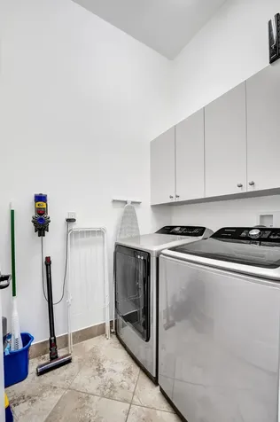 3946 NW 84th Way Cooper City FL 33024