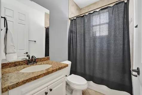 3946 NW 84th Way Cooper City FL 33024