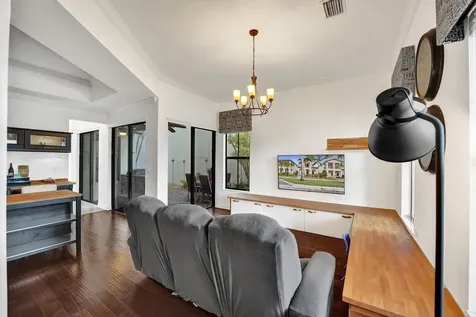 3946 NW 84th Way Cooper City FL 33024