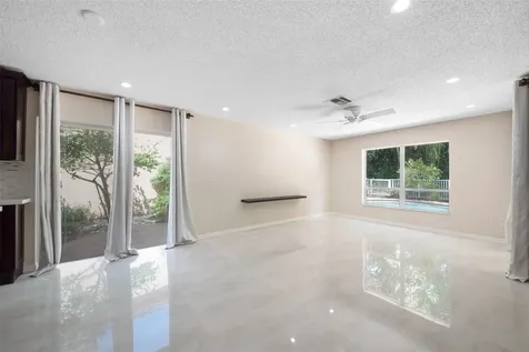 6625 NW 75th Place Parkland FL 33067