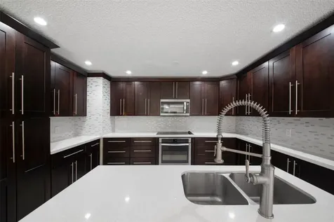6625 NW 75th Place Parkland FL 33067
