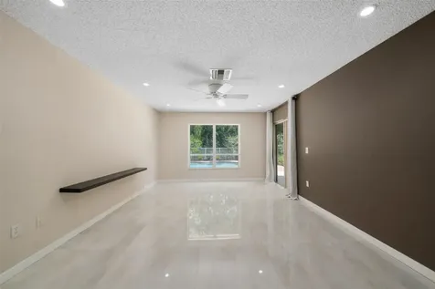 6625 NW 75th Place Parkland FL 33067