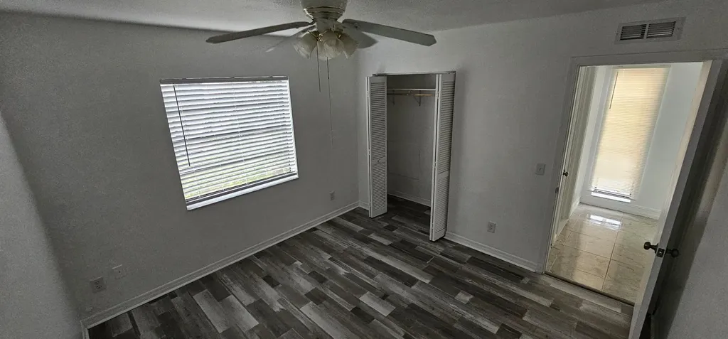 1016 Manor Drive Palm Springs FL 33461