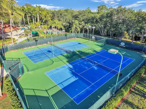 8297 Via Leonessa Boca Raton FL 33433
