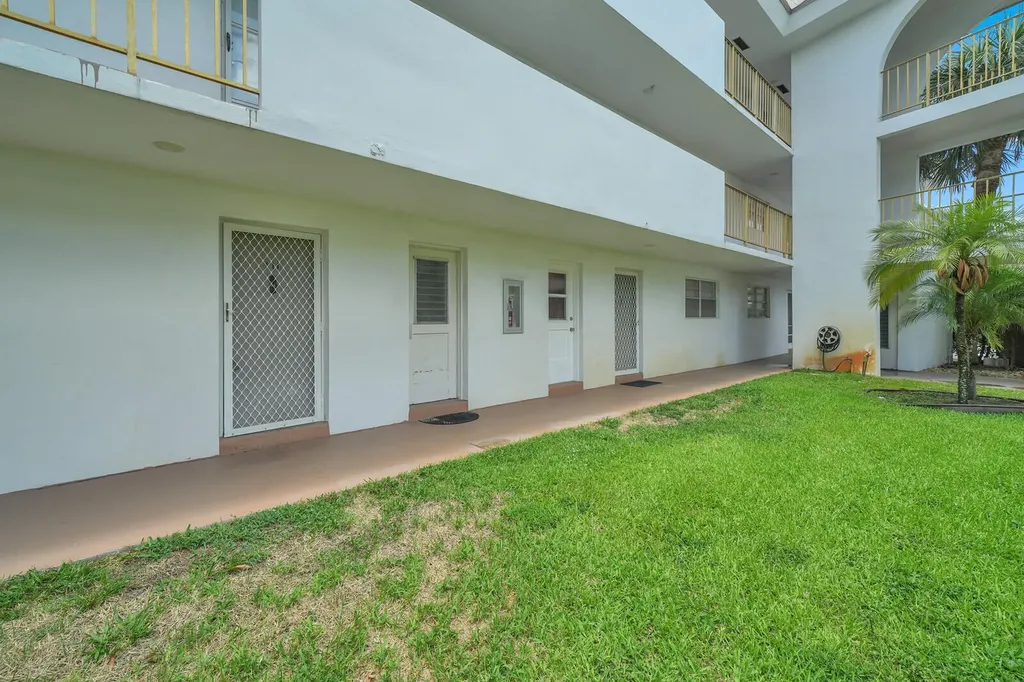 5501 NW 2nd Avenue Boca Raton FL 33487