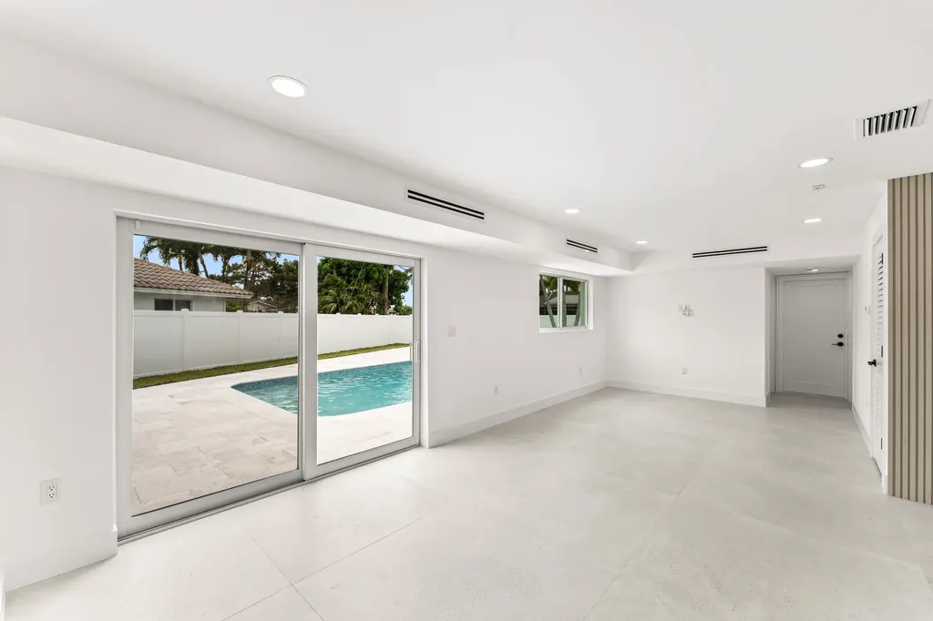 900 SW 13th Street Boca Raton FL 33486