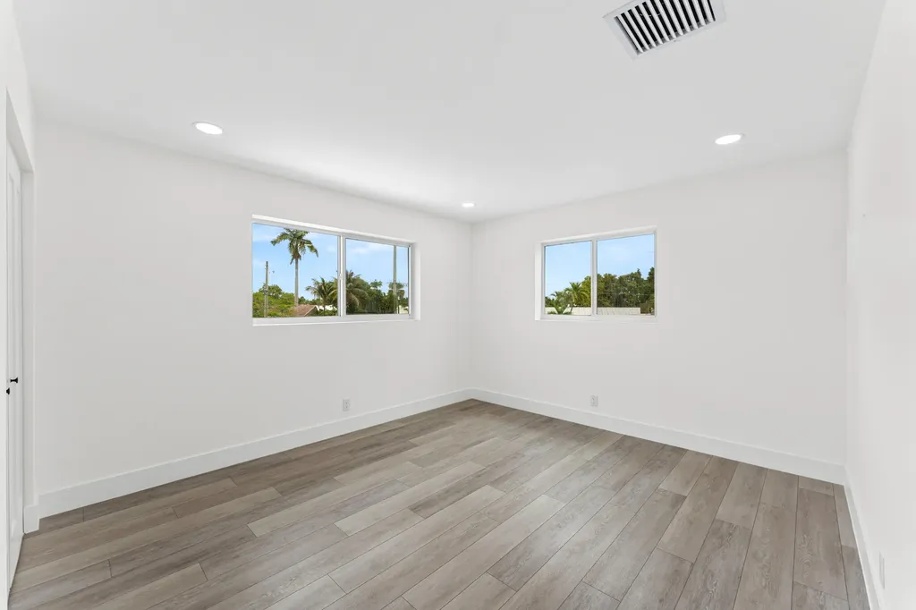 900 SW 13th Street Boca Raton FL 33486