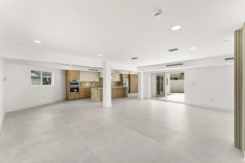 900 SW 13th Street Boca Raton FL 33486