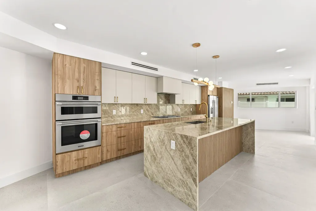 900 SW 13th Street Boca Raton FL 33486